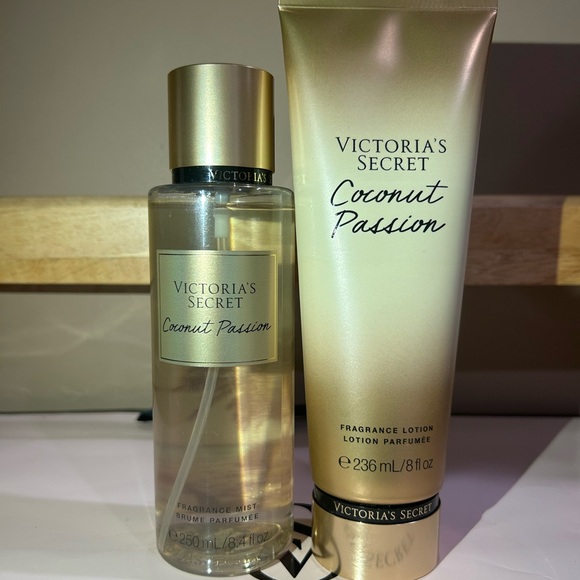 Victoria Secret Coconut Passion Set - Picture 1 of 2
